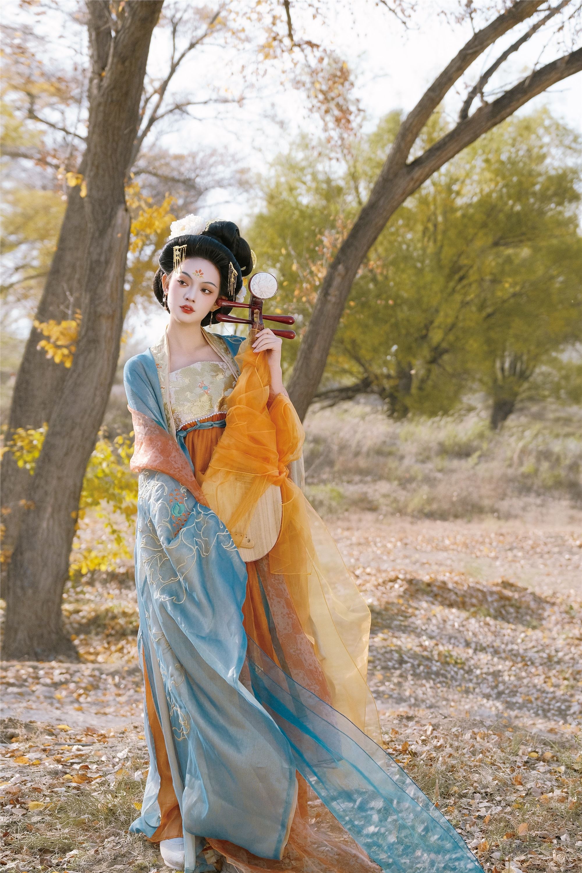 YITUYU艺图语 2025.01.22 金牡丹 秋秋